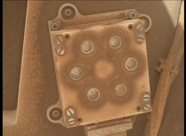 Sol 4246: Mars Hand Lens Imager (MAHLI)