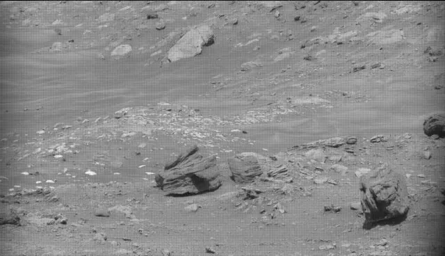 Sol 4248: Mast Camera (Mastcam)