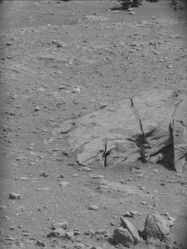 Sol 4248: Mast Camera (Mastcam)