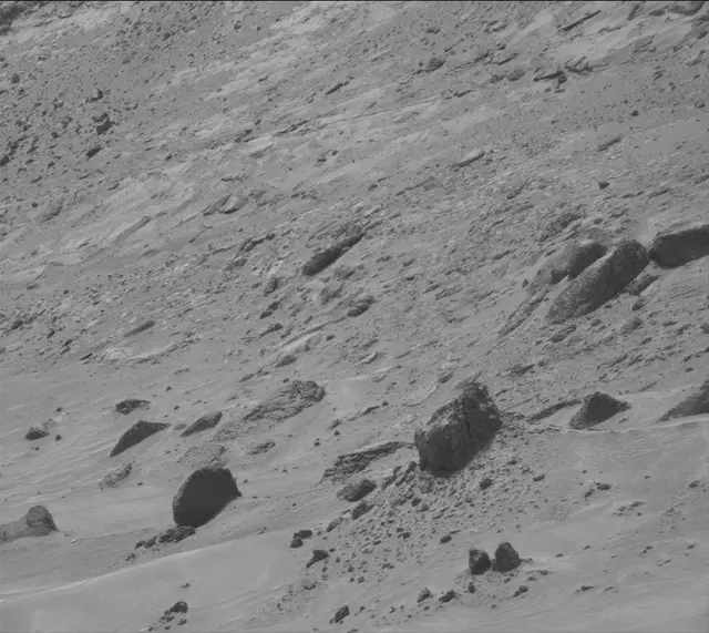 Sol 4248: Mast Camera (Mastcam)