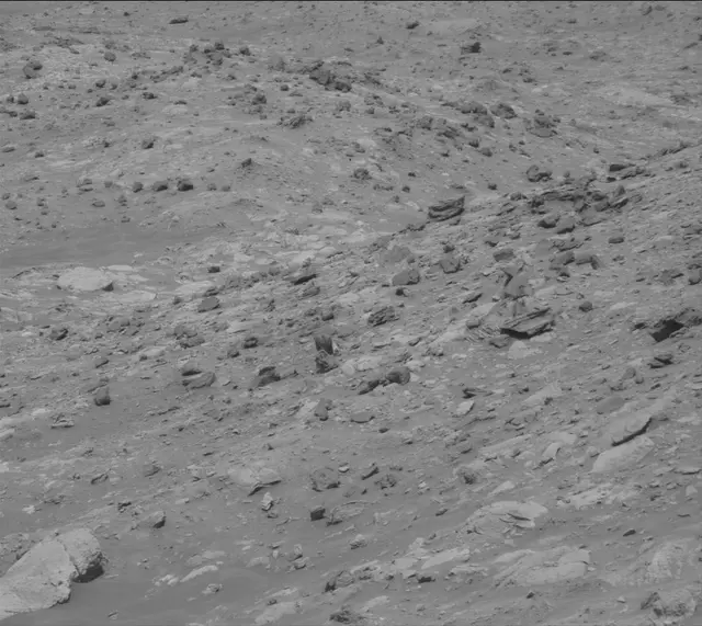 Sol 4248: Mast Camera (Mastcam)