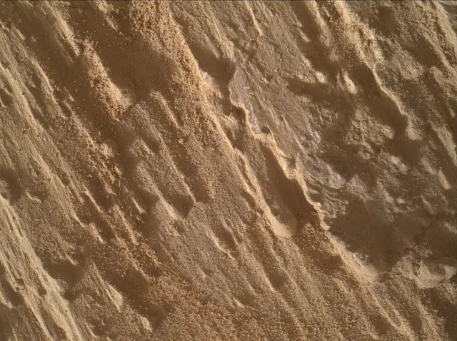 Sol 4248: Mars Hand Lens Imager (MAHLI)