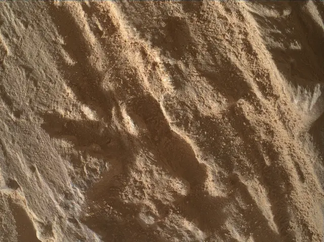Sol 4248: Mars Hand Lens Imager (MAHLI)