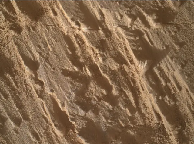 Sol 4248: Mars Hand Lens Imager (MAHLI)