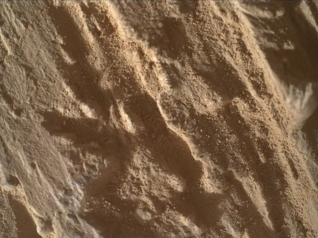 Sol 4248: Mars Hand Lens Imager (MAHLI)