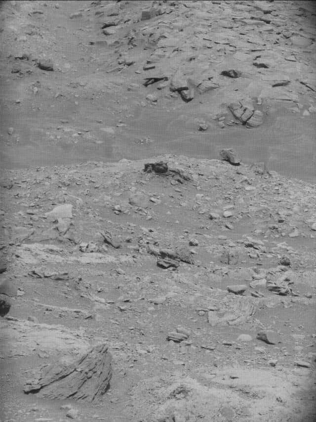 Sol 4249: Mast Camera (Mastcam)