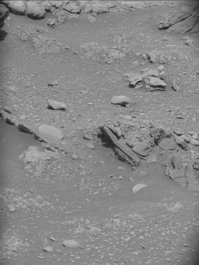 Sol 4249: Mast Camera (Mastcam)