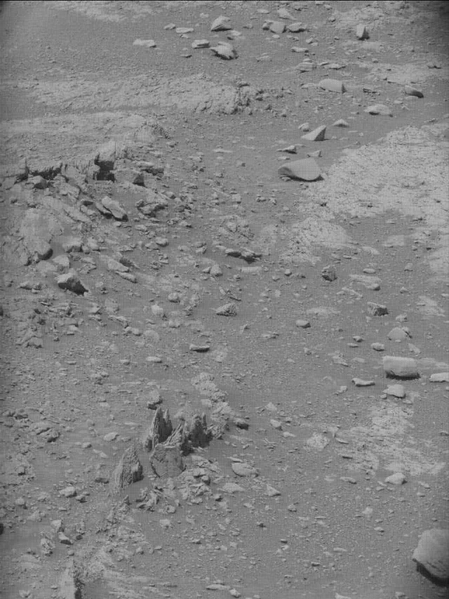 Sol 4249: Mast Camera (Mastcam)