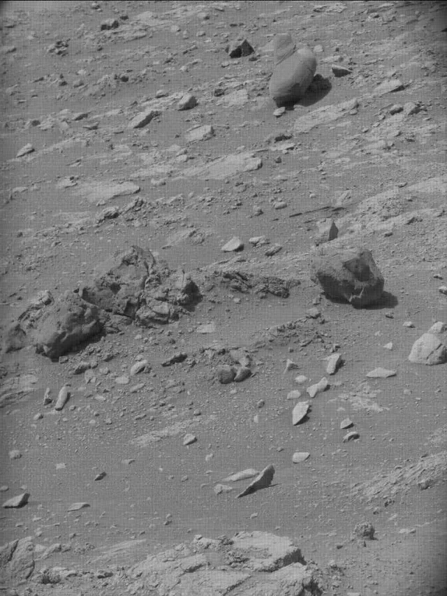 Sol 4249: Mast Camera (Mastcam)