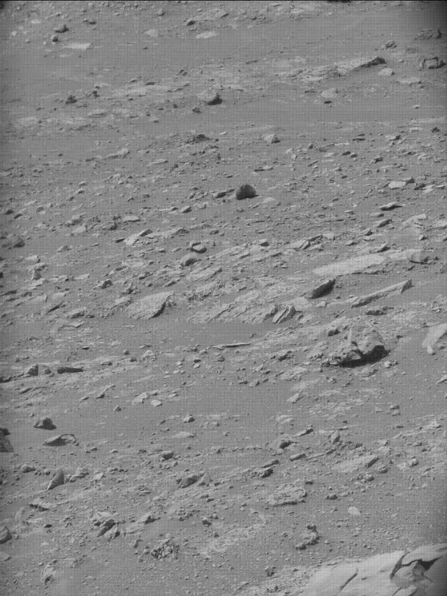Sol 4249: Mast Camera (Mastcam)