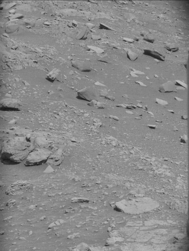 Sol 4249: Mast Camera (Mastcam)