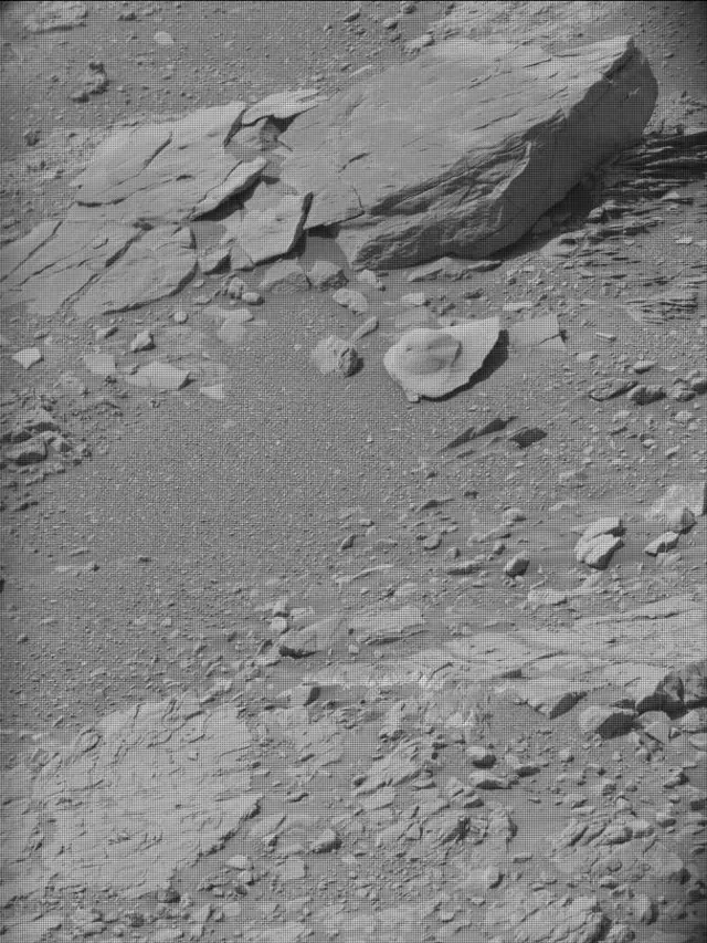 Sol 4249: Mast Camera (Mastcam)