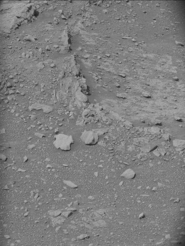 Sol 4249: Mast Camera (Mastcam)