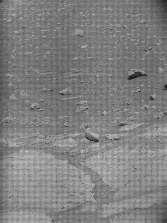 Sol 4249: Mast Camera (Mastcam)