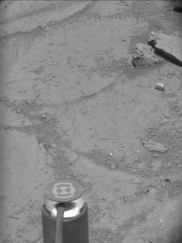 Sol 4249: Mast Camera (Mastcam)