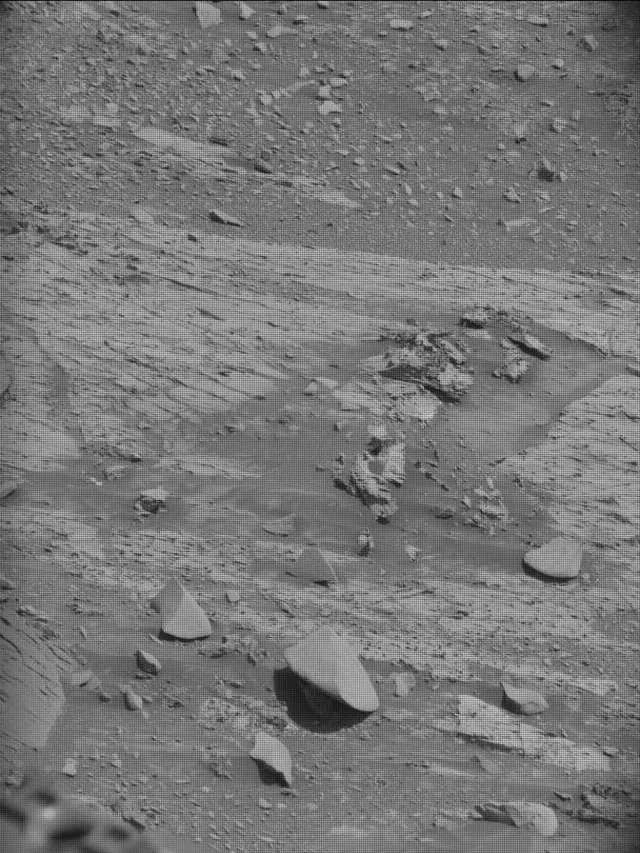 Sol 4249: Mast Camera (Mastcam)
