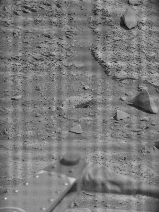 Sol 4249: Mast Camera (Mastcam)