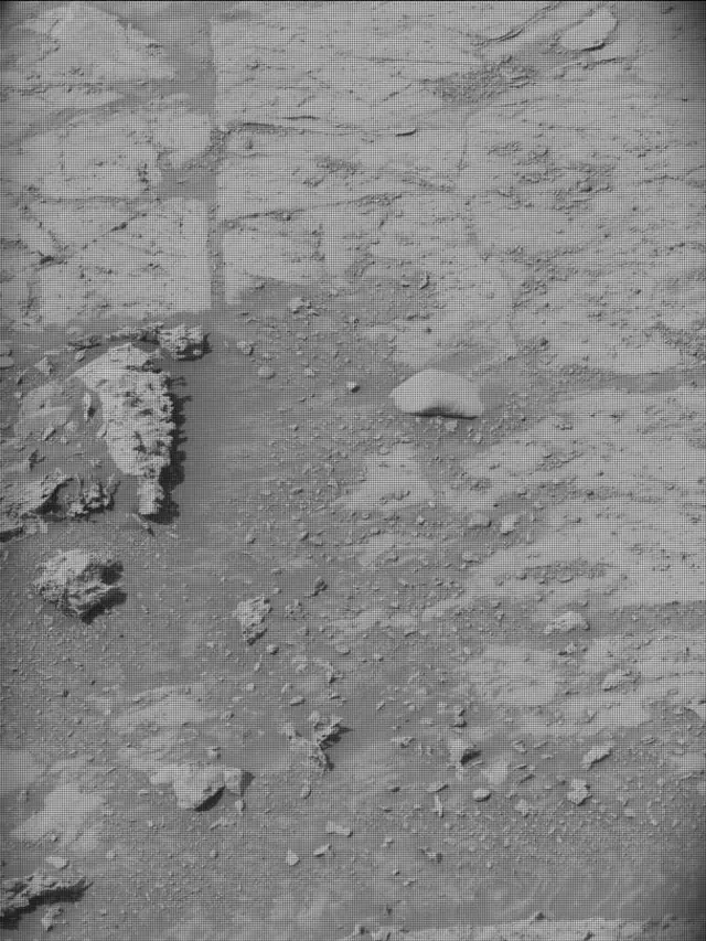 Sol 4249: Mast Camera (Mastcam)