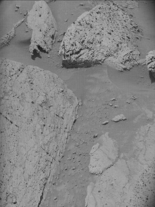 Sol 4249: Mast Camera (Mastcam)