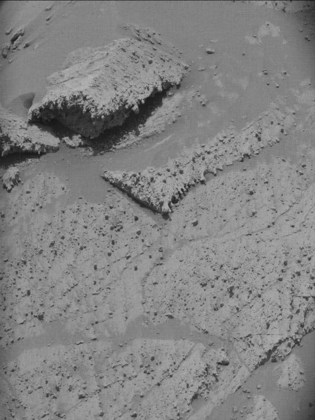 Sol 4249: Mast Camera (Mastcam)