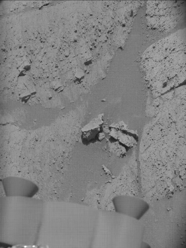 Sol 4249: Mast Camera (Mastcam)
