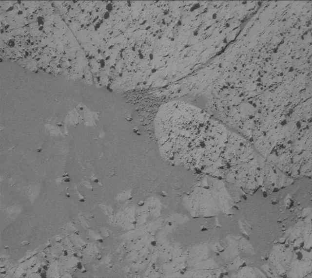 Sol 4250: Mast Camera (Mastcam)