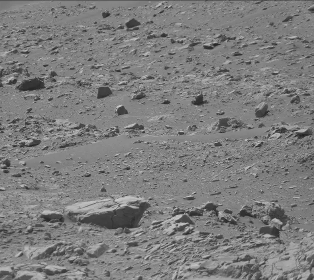 Sol 4250: Mast Camera (Mastcam)
