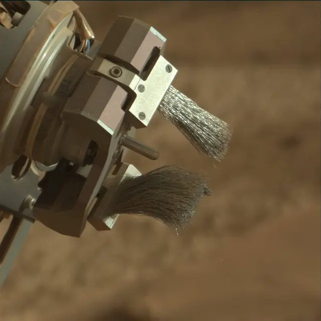 Sol 4250: Mast Camera (Mastcam)