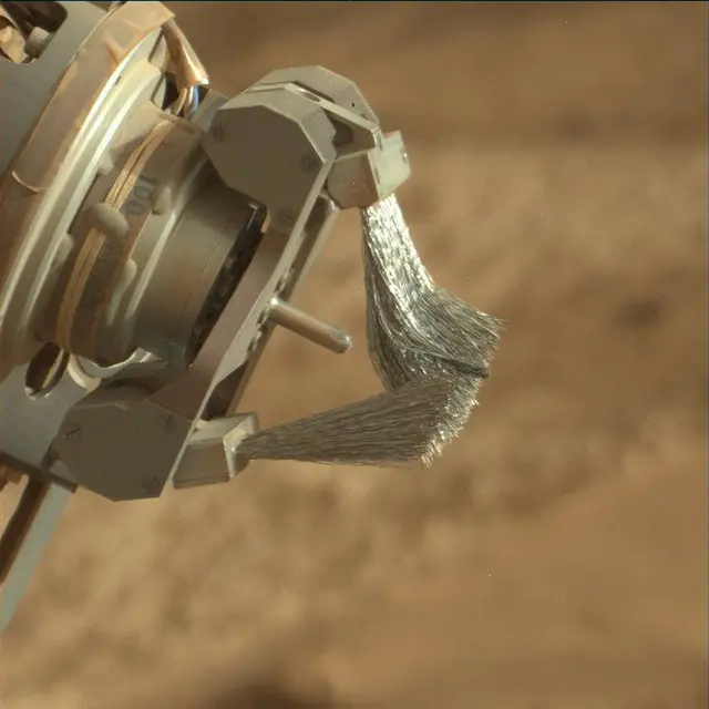 Sol 4250: Mast Camera (Mastcam)