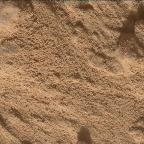 Sol 4250: Mars Hand Lens Imager (MAHLI)