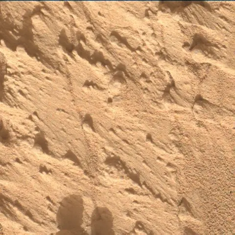 Sol 4250: Mars Hand Lens Imager (MAHLI)