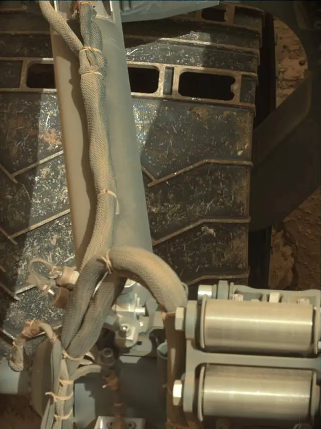 Sol 4251: Mast Camera (Mastcam)