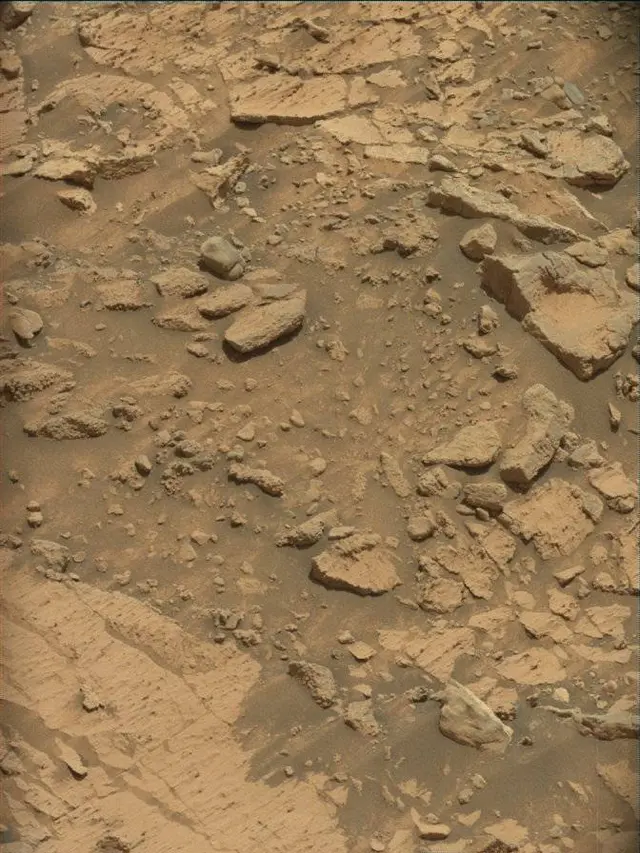 Sol 4251: Mast Camera (Mastcam)