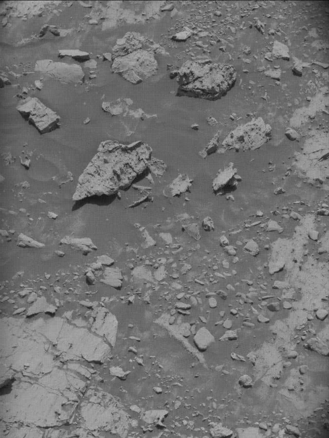 Sol 4251: Mast Camera (Mastcam)