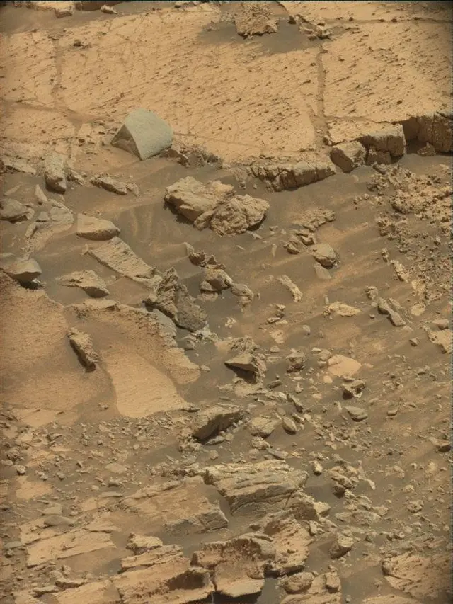 Sol 4251: Mast Camera (Mastcam)