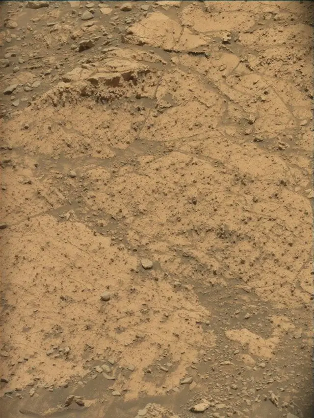 Sol 4251: Mast Camera (Mastcam)