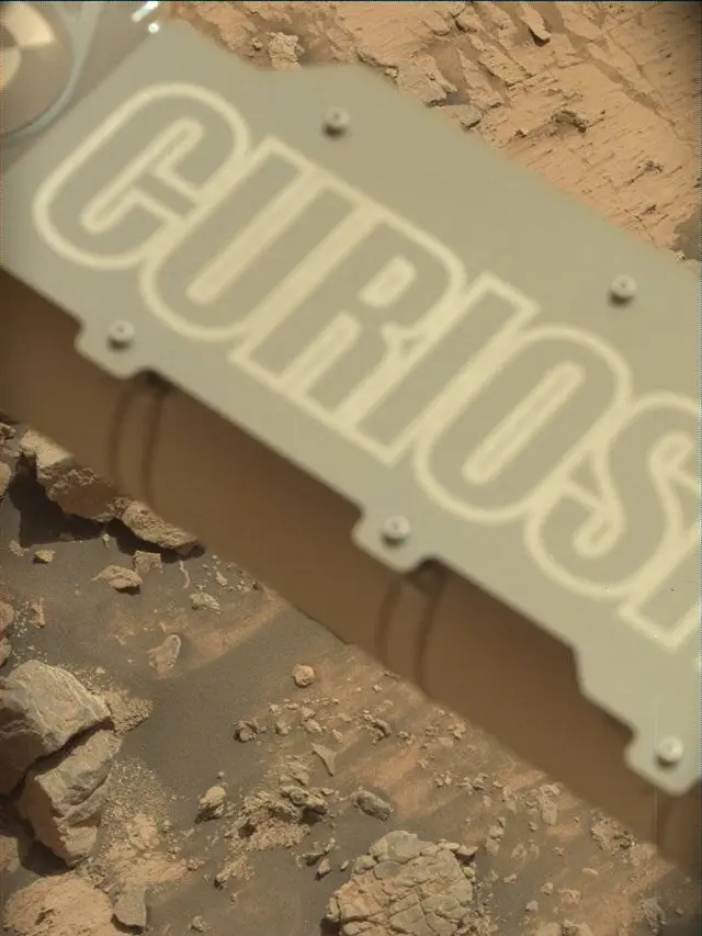 Sol 4251: Mast Camera (Mastcam)