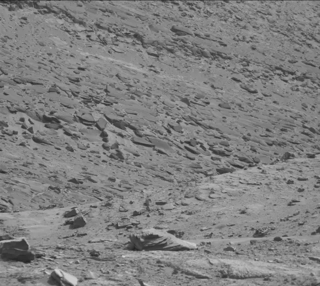 Sol 4251: Mast Camera (Mastcam)