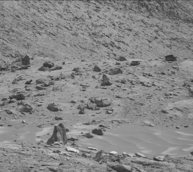 Sol 4251: Mast Camera (Mastcam)