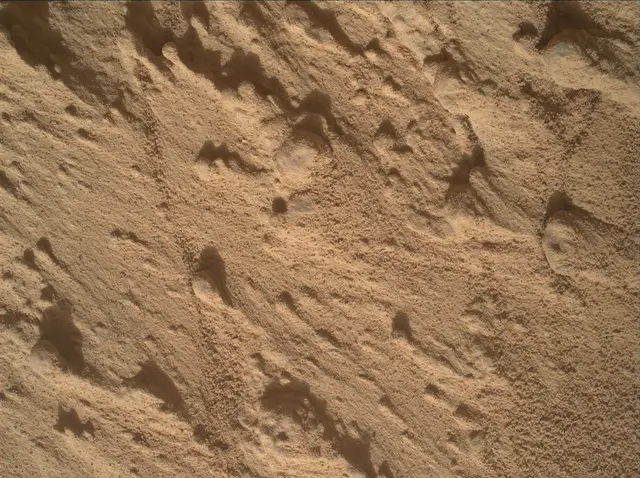 Sol 4251: Mars Hand Lens Imager (MAHLI)