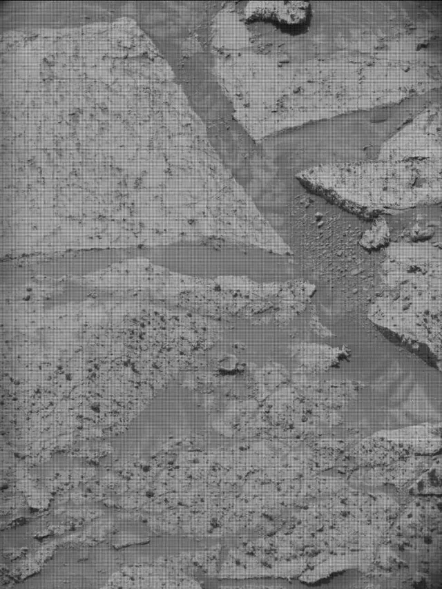 Sol 4253: Mast Camera (Mastcam)