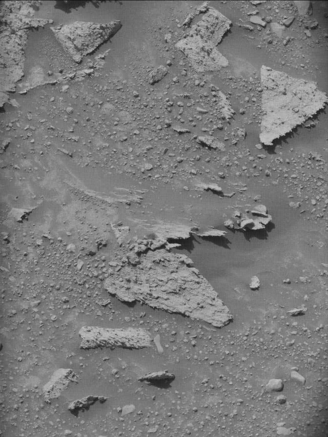 Sol 4253: Mast Camera (Mastcam)