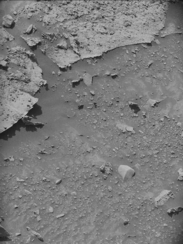 Sol 4253: Mast Camera (Mastcam)