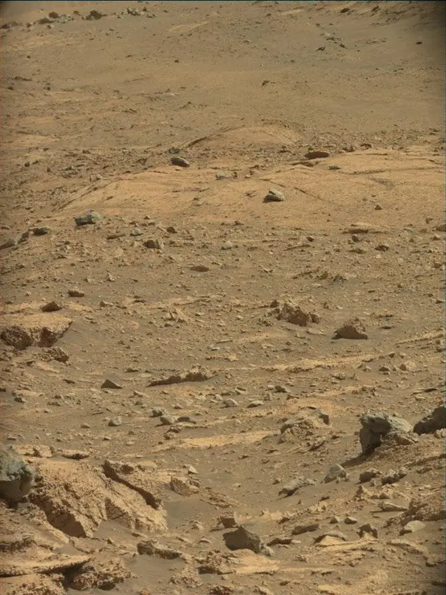 Sol 4253: Mast Camera (Mastcam)