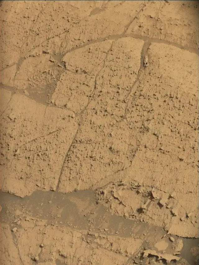 Sol 4253: Mast Camera (Mastcam)