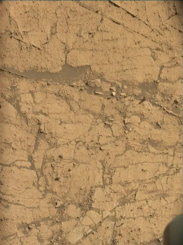 Sol 4253: Mast Camera (Mastcam)