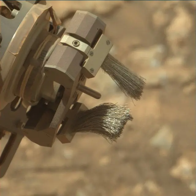 Sol 4257: Mast Camera (Mastcam)
