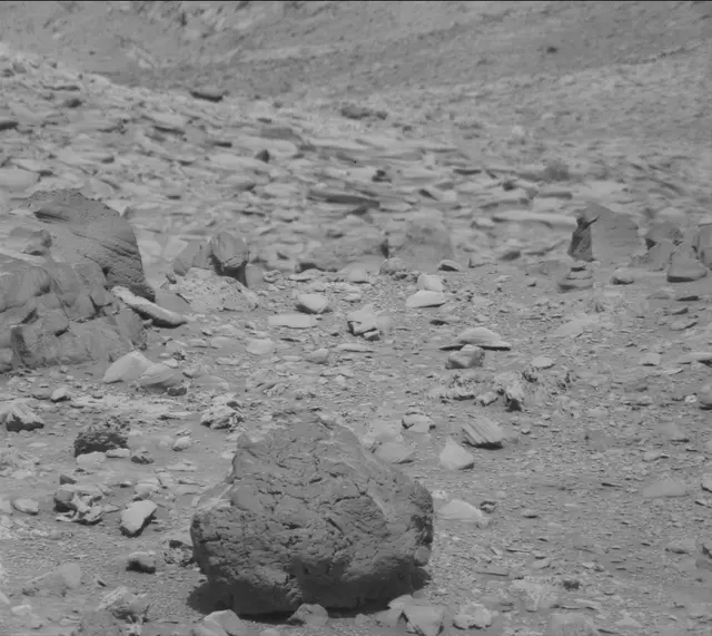 Sol 4265: Mast Camera (Mastcam)