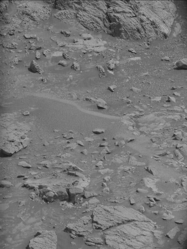 Sol 4266: Mast Camera (Mastcam)