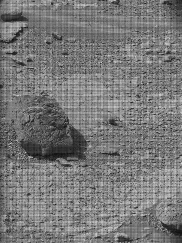 Sol 4266: Mast Camera (Mastcam)